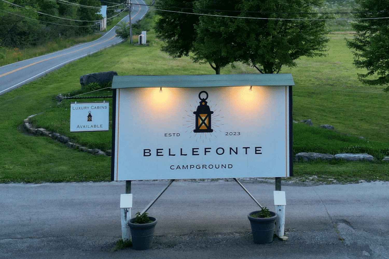 main image